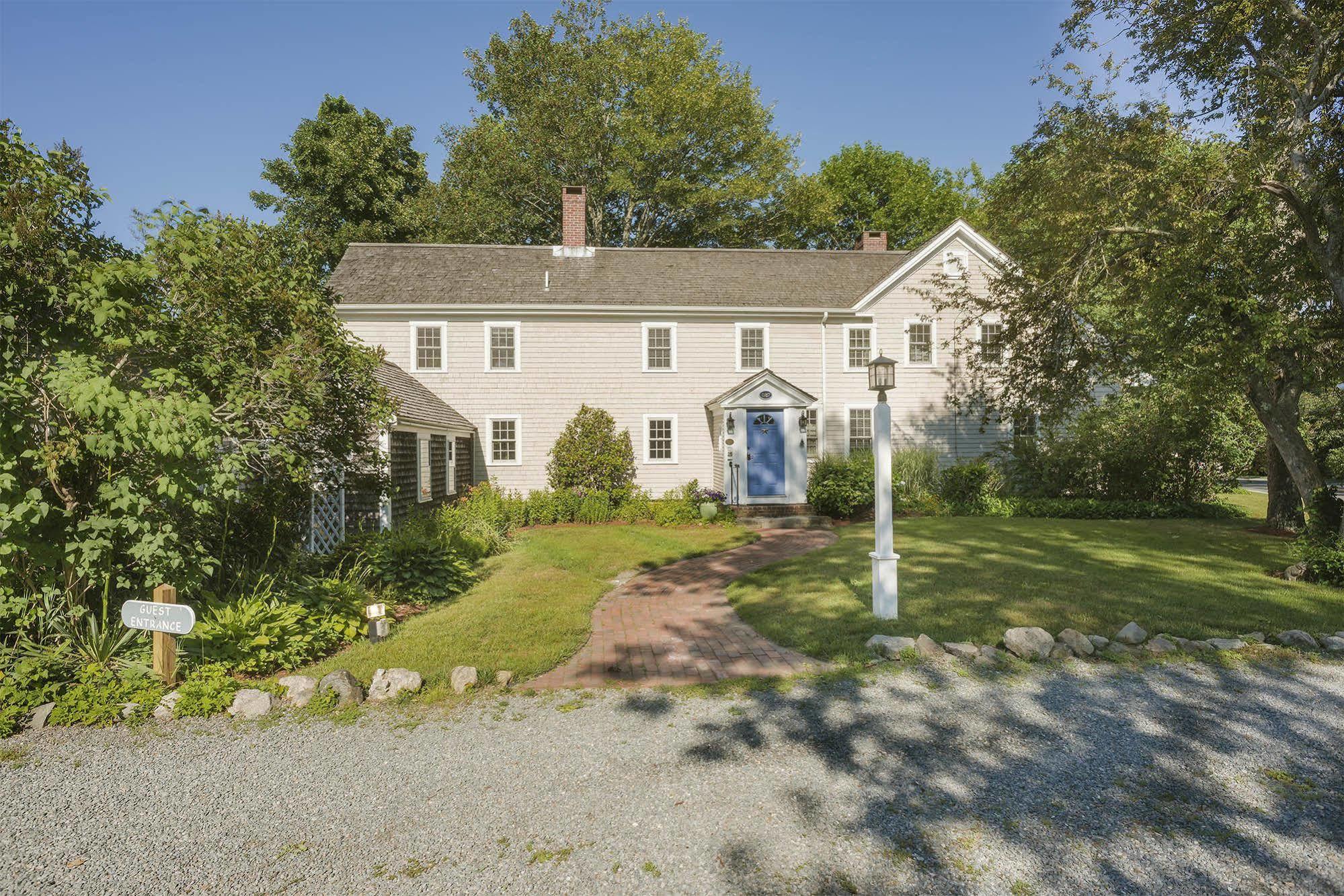 Sea Meadow Inn Brewster Exterior photo